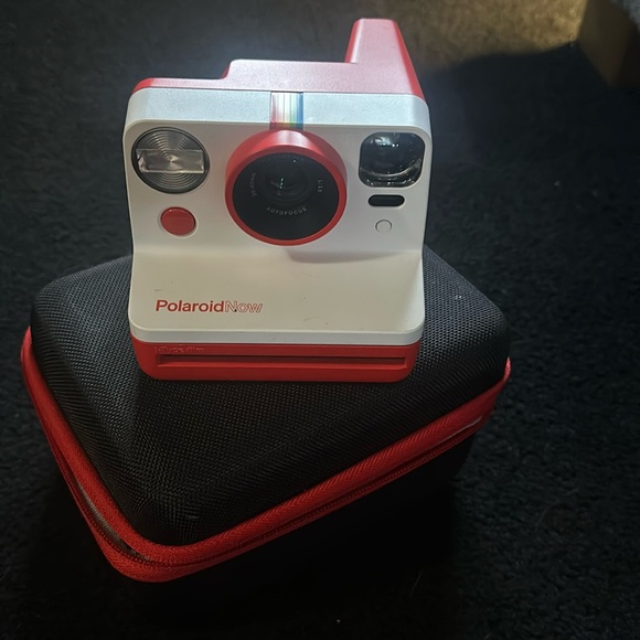 Polaroid Other - Polaroid Now with Case